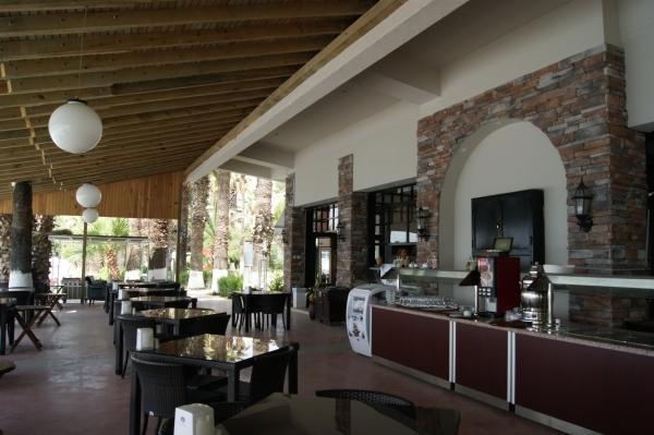 Meteor Beach Hotel ทูร์กุทริส ภายนอก รูปภาพ