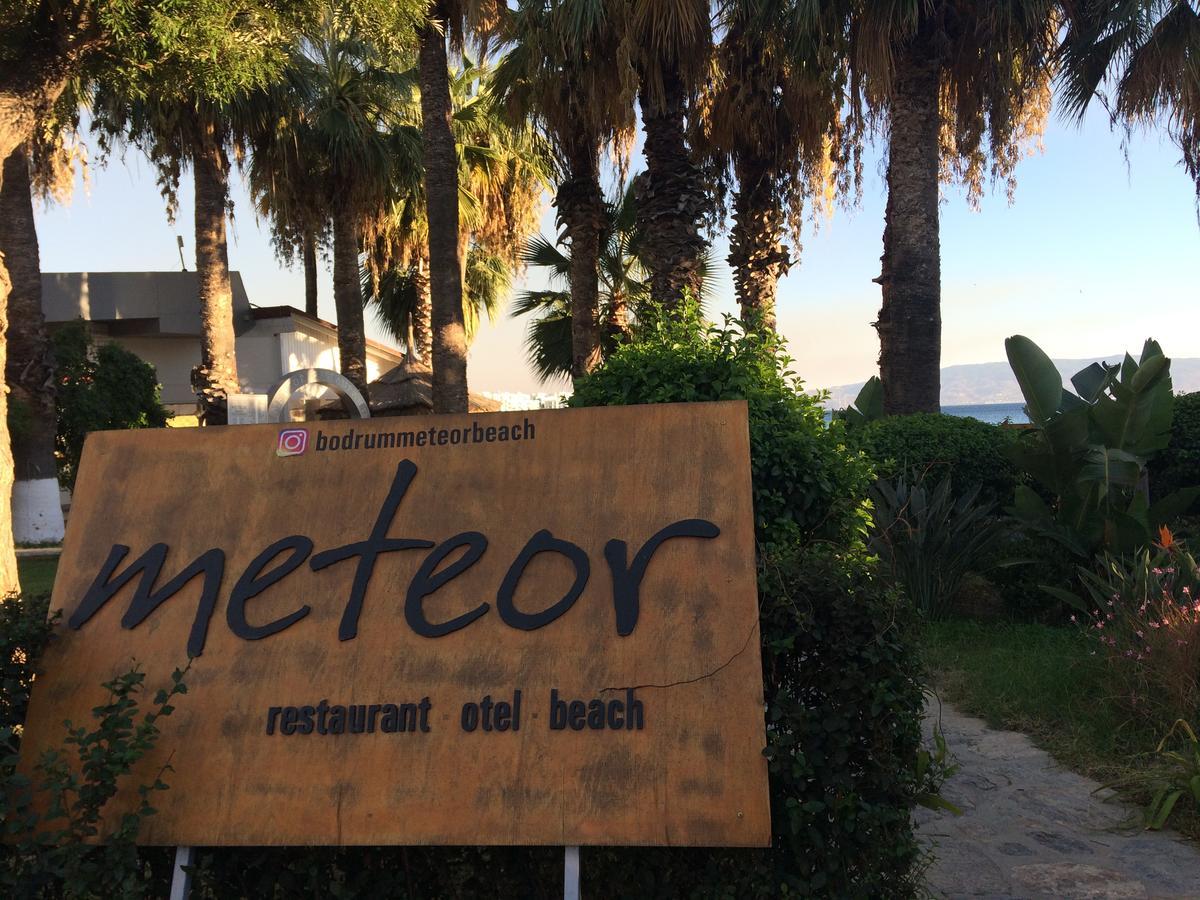 Meteor Beach Hotel ทูร์กุทริส ภายนอก รูปภาพ
